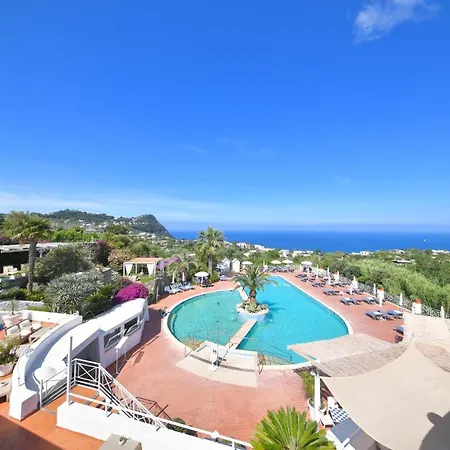 Hotel Paradiso Terme & Con 5 Piscine Termali 4*