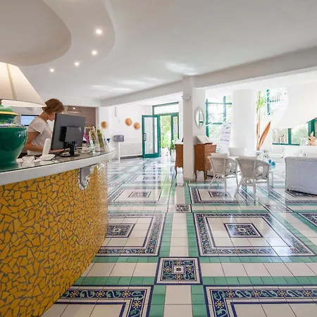 Hotel Paradiso Terme & Con 5 Piscine Termali