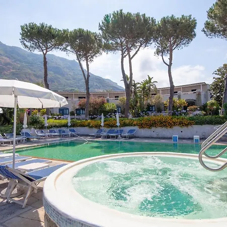 Paradiso Terme & Con 5 Piscine Termali