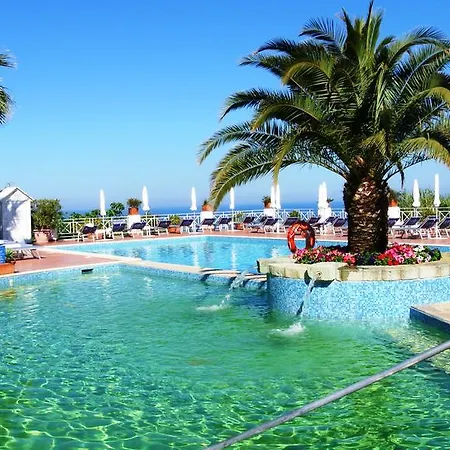 Paradiso Terme & Con 5 Piscine Termali
